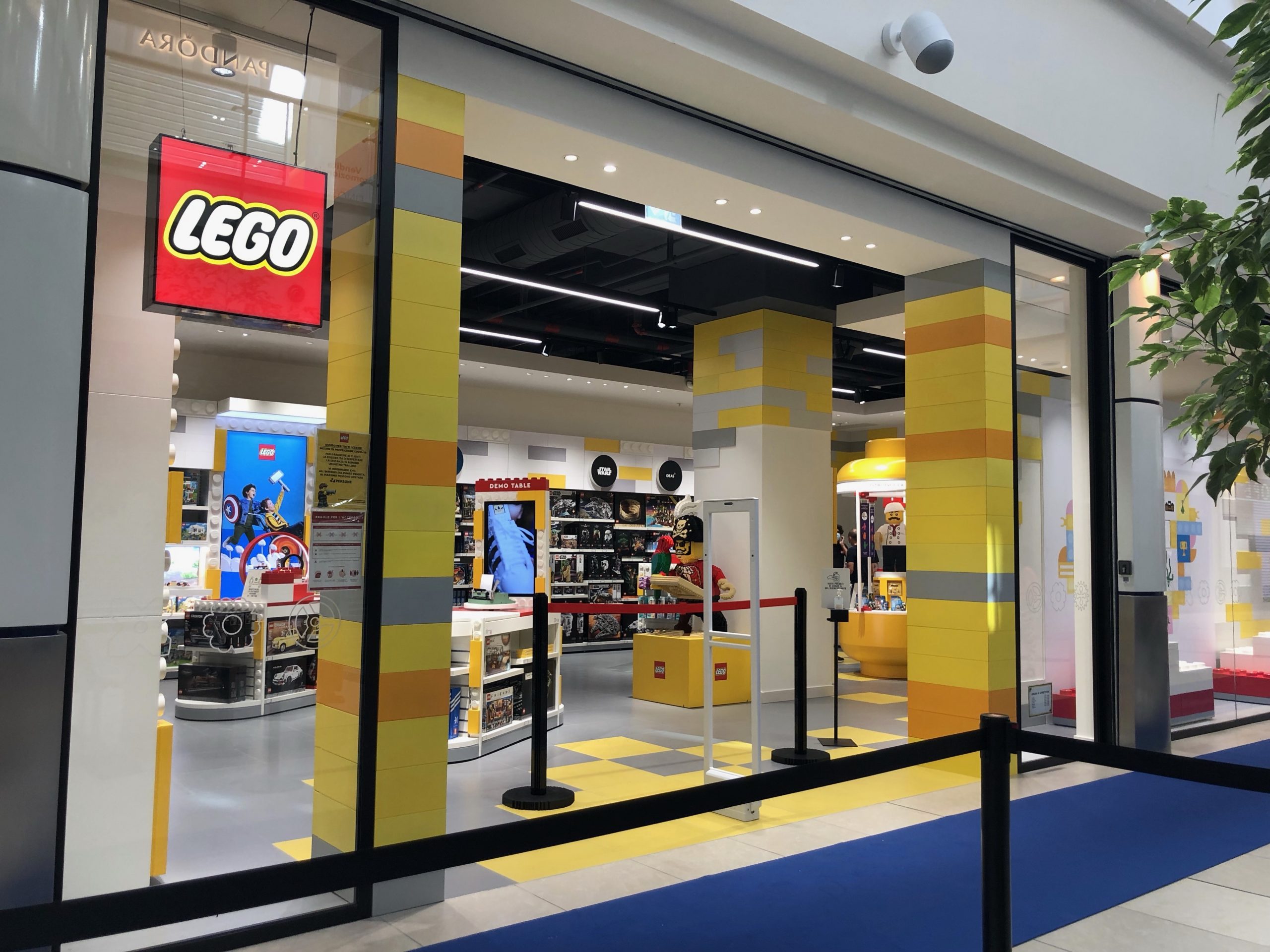 LEGO® Store Le Befane