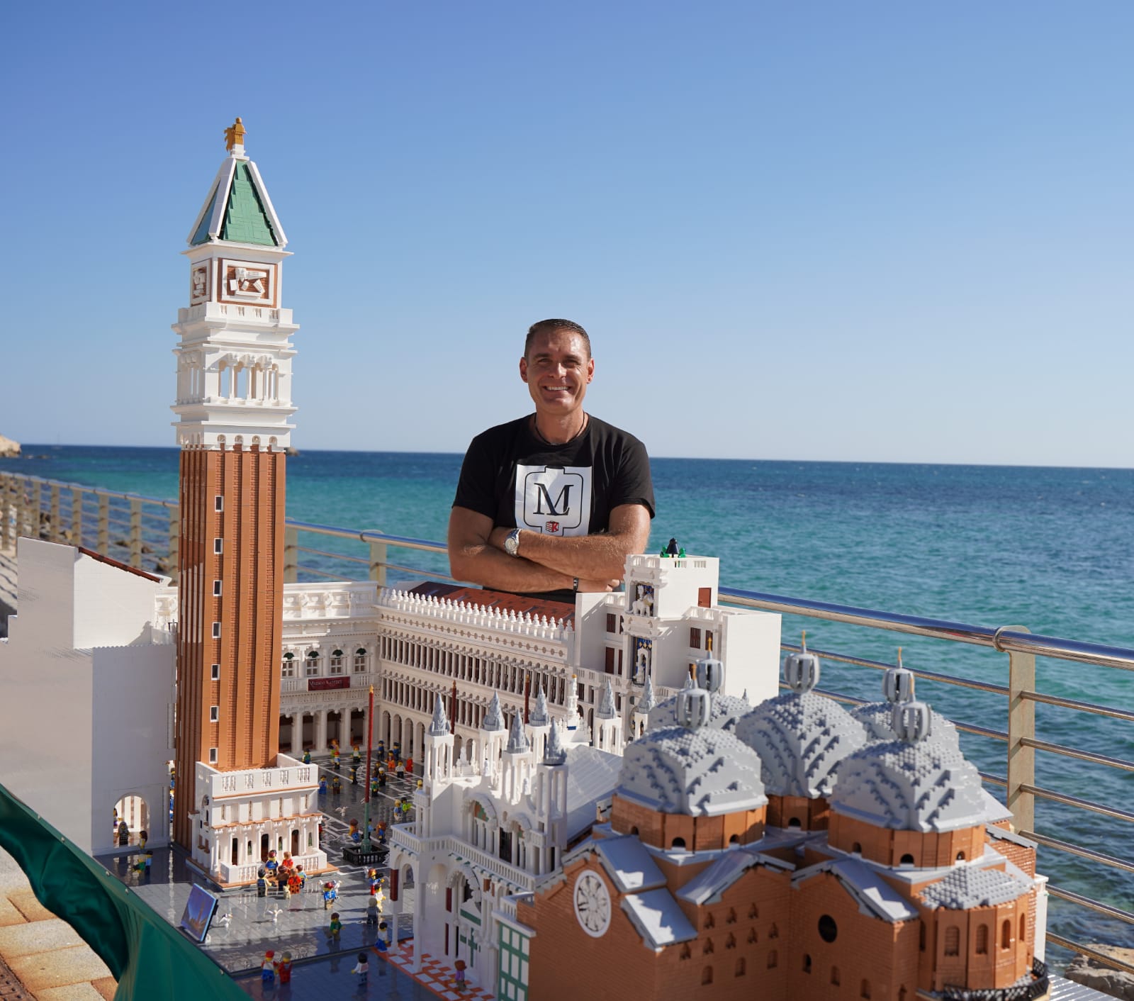 Piazza San Marco a Venezia con circa 170.000 mattoncini