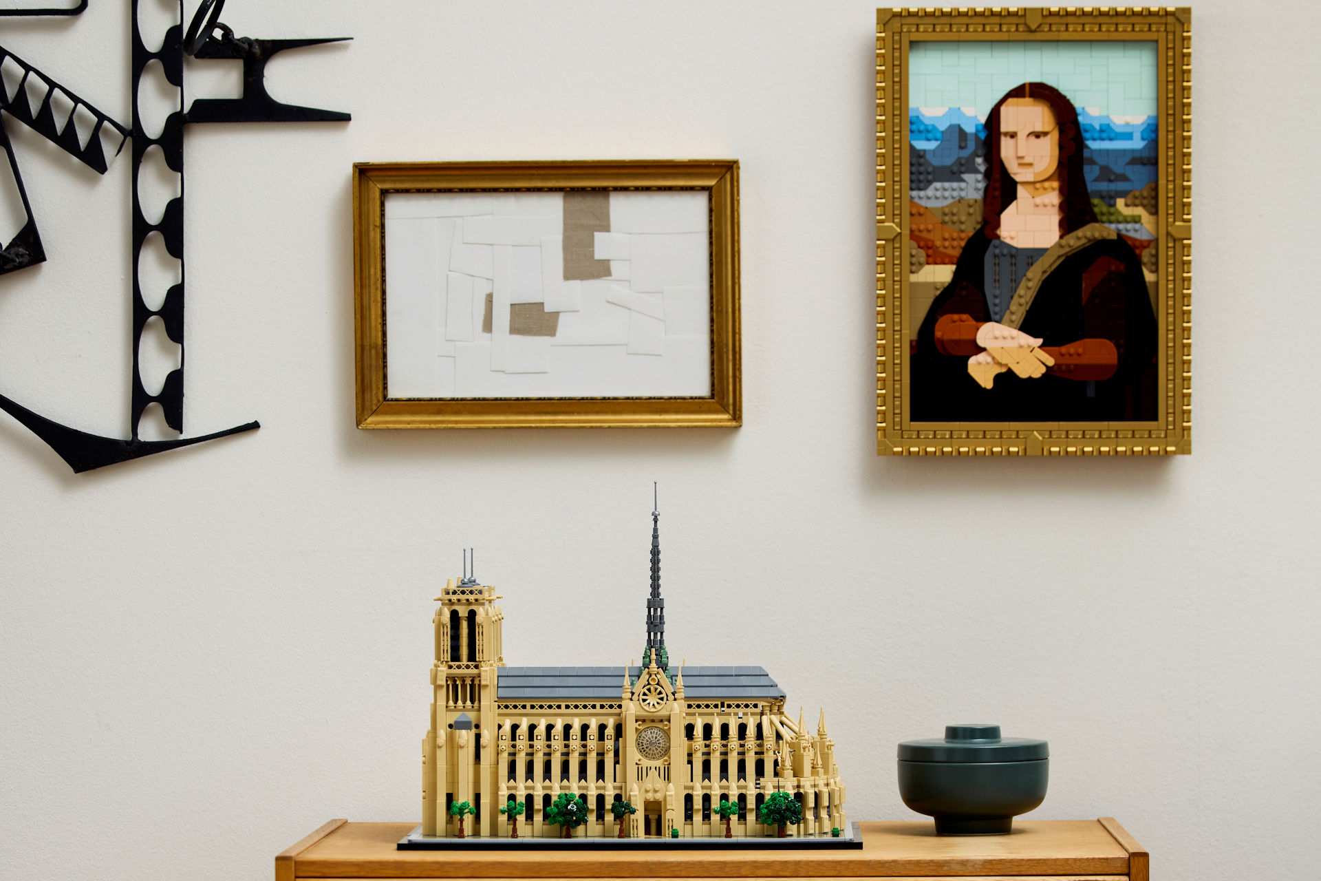 LEGO ci porta a Parigi con due nuovi set Architecture e Art!